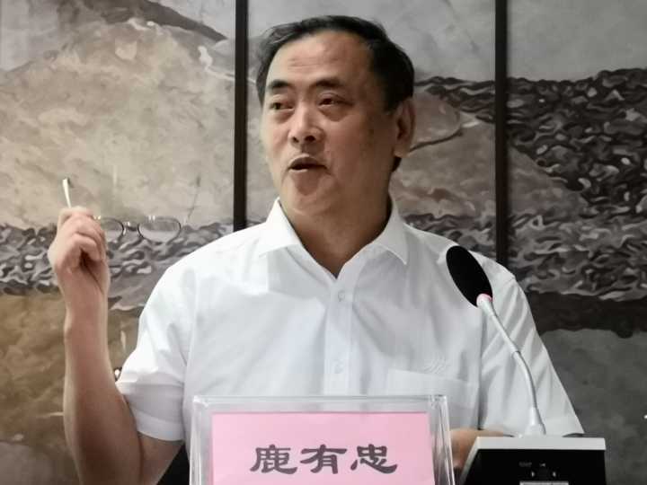 有友食品鹿有忠 靠鳳爪年銷9個(gè)億