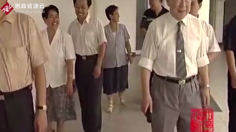 吳咸<em>中</em>參加中<em>西醫(yī)</em>結(jié)合會議，周總理接見，肯定中<em>西醫(yī)</em>結(jié)合