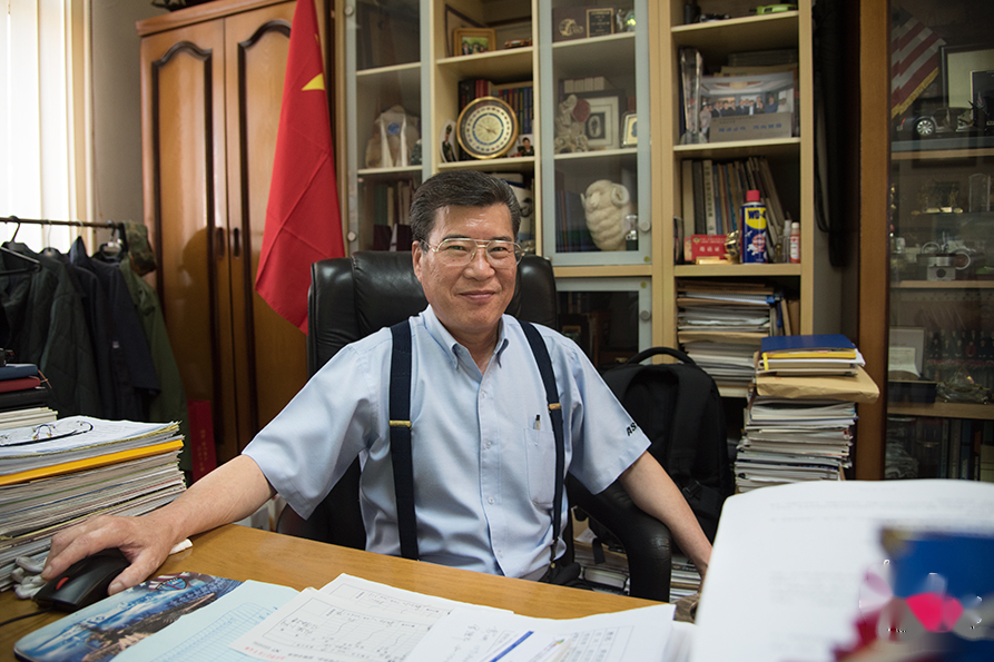 <em>大國</em><em>工匠</em>、汽車神醫陶巍事跡圖01