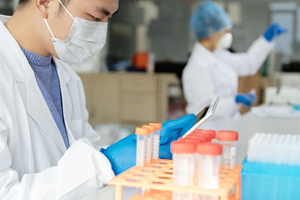藥物制劑專業(yè)：《藥物制劑<em>工程</em>—第一章緒論—第一節(jié)藥物制劑<em>工程</em>的起源與發(fā)展》<em>課程</em><em>思</em><em>政</em><em>案例</em>