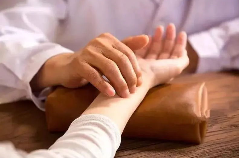 中<em>醫(yī)學專業(yè)</em>：《中醫(yī)診斷學》<em>課程</em><em>思</em>政教學大綱