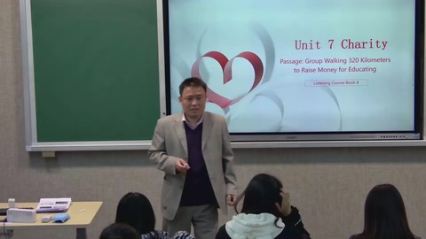 <em>微</em><em>課</em>：商務(wù)<em>英語</em>《商務(wù)<em>英語</em>視聽—Unit7 Charity》