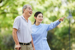 <em>課程標(biāo)準(zhǔn)</em>：智慧健康養(yǎng)老服務(wù)于管理<em>專業(yè)</em>《養(yǎng)老<em>護(hù)理</em>員》初級(jí)<em>課程標(biāo)準(zhǔn)</em>