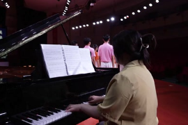 <em>微</em><em>課</em>：<em>美育</em><em>類專業</em>《<em>美育</em><em>課程</em>—<em>合唱</em>藝術<em>鑒賞</em>與實踐—<em>教案</em>6—變化指揮語言的情感傳達》