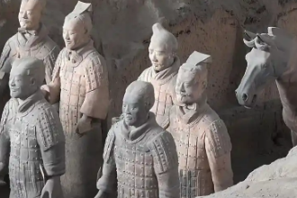 <em>通</em><em>識</em><em>課</em>：《<em>中國</em>歷史—第19<em>課</em>  五四運動與<em>中國共產(chǎn)黨</em><em>的</em><em>成立</em>》<em>課程</em><em>思</em><em>政</em><em>課堂教學</em><em>設(shè)計</em>